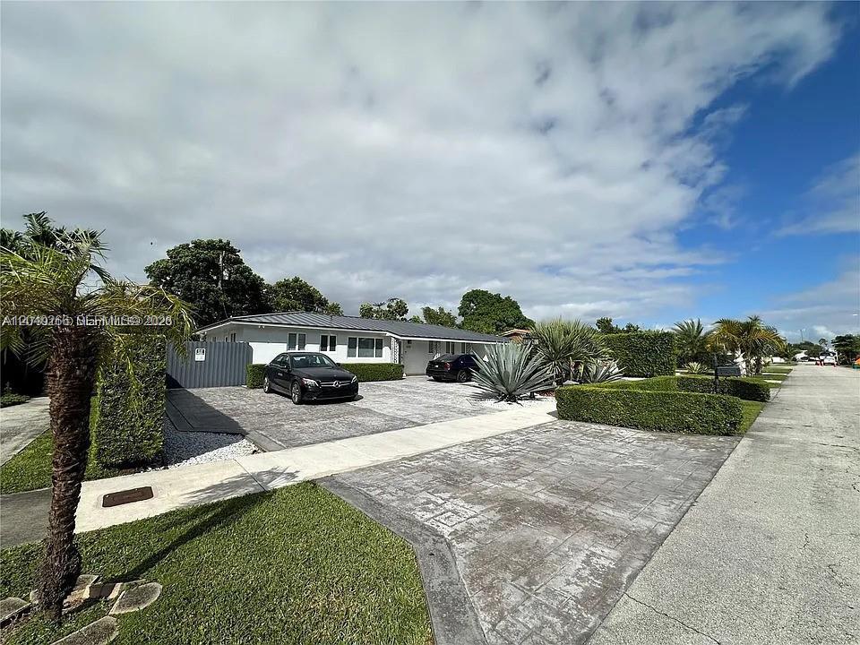 46xx SW 89th Pl, Miami FL 33165