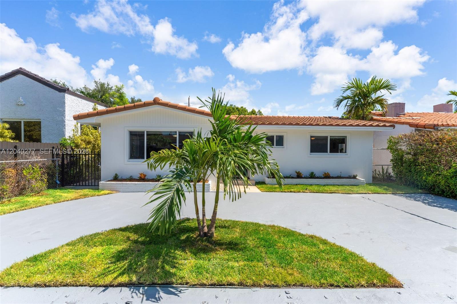 2131 SW 17th St, Miami FL 33145