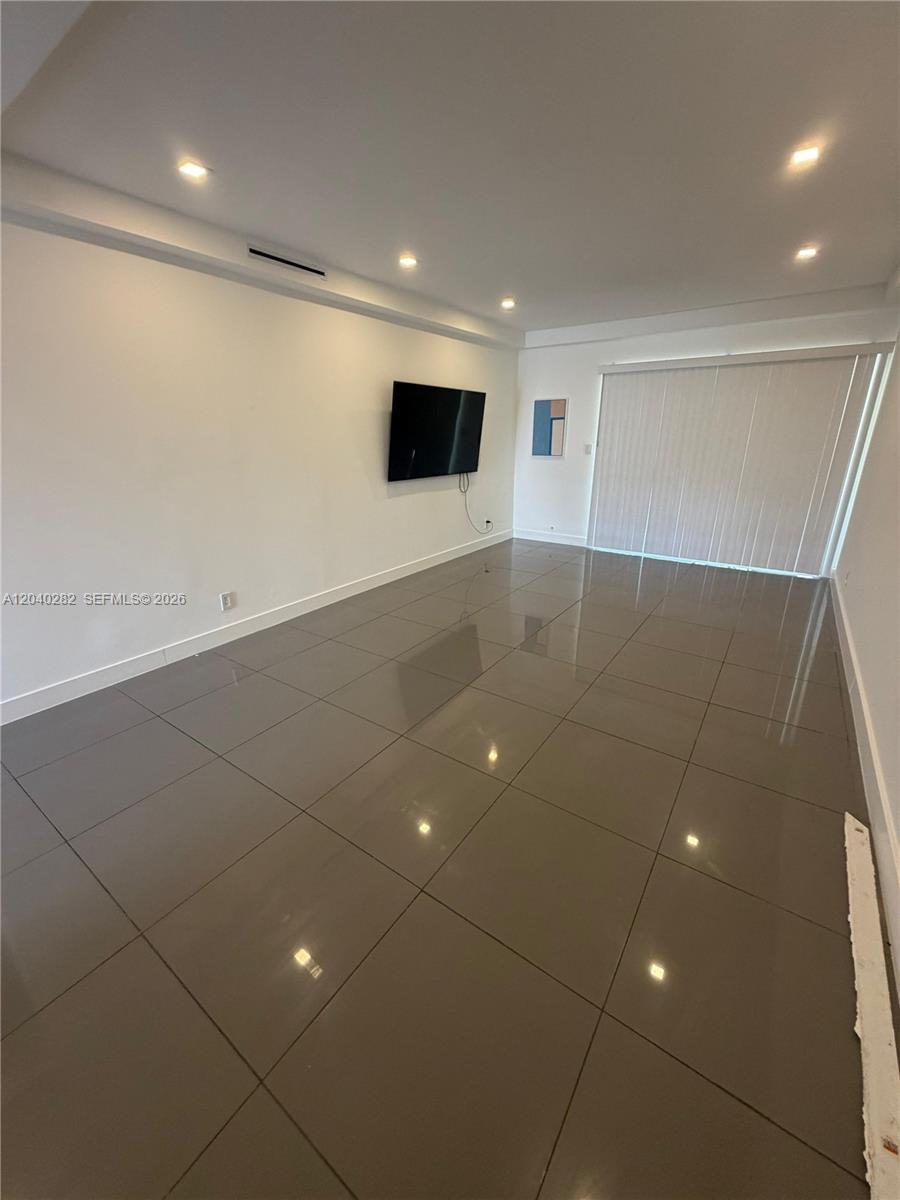 13105 Ixora Ct # 107, North Miami FL 33181 photo 4