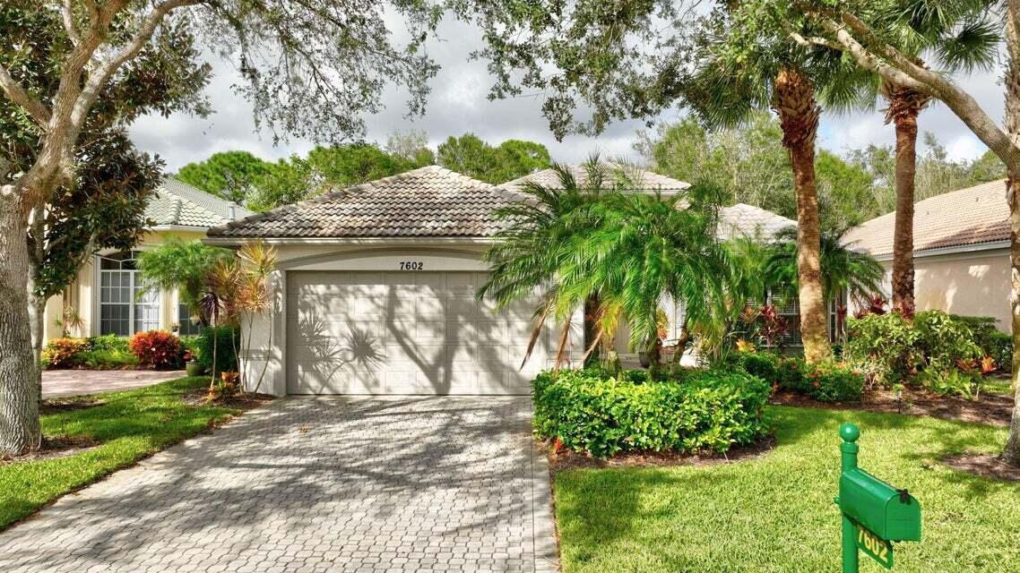 7602 Greenbrier Circle, Port St. Lucie FL 34986