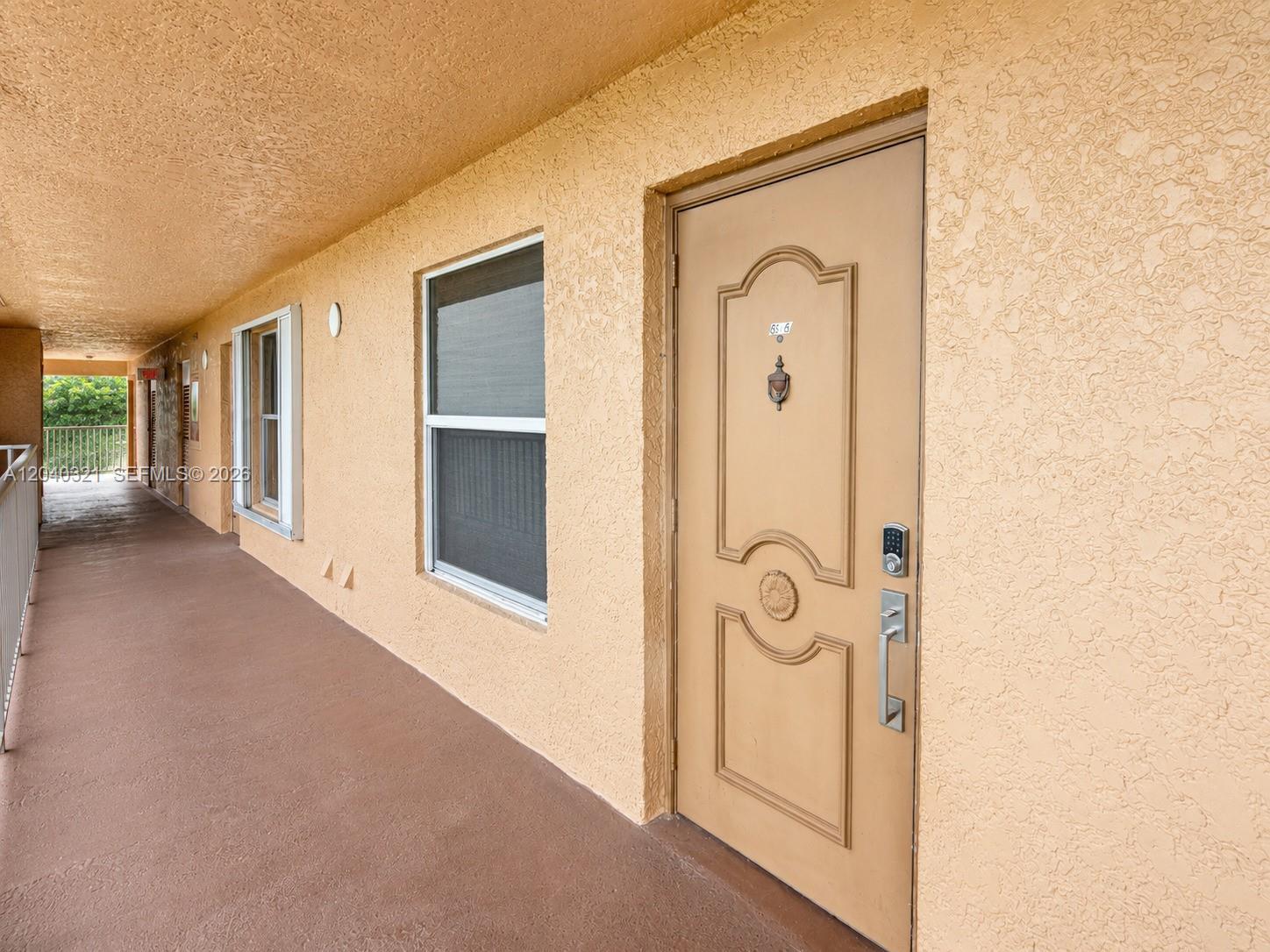 4550 NW 18th Ave # 606, Deerfield Beach FL 33064 photo 3
