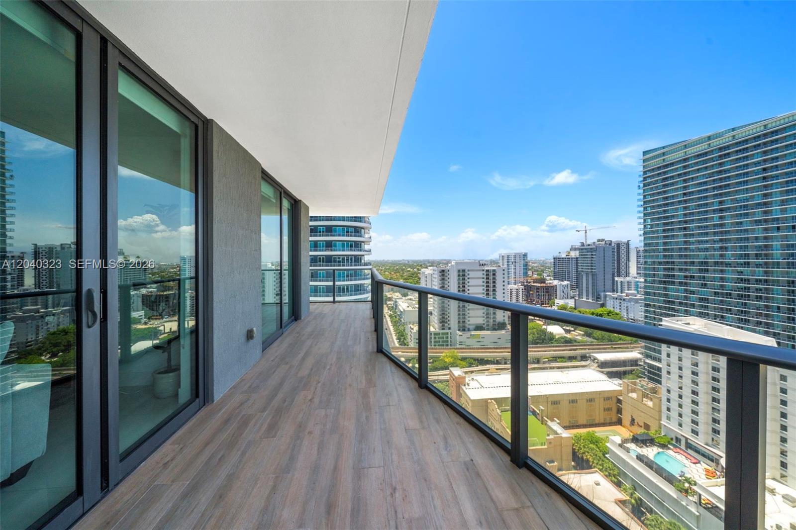 1300 S Miami Ave # 2110, Miami FL 33130 photo 2