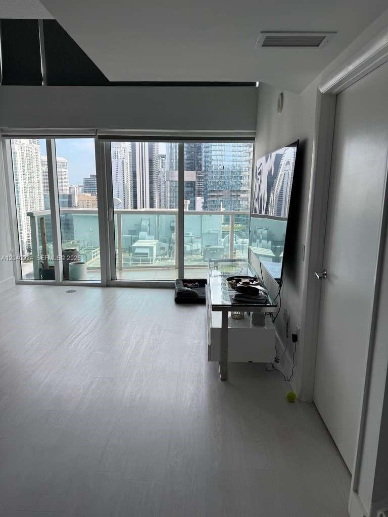 41 SE 5th St # 1708, Miami FL 33131 photo 3