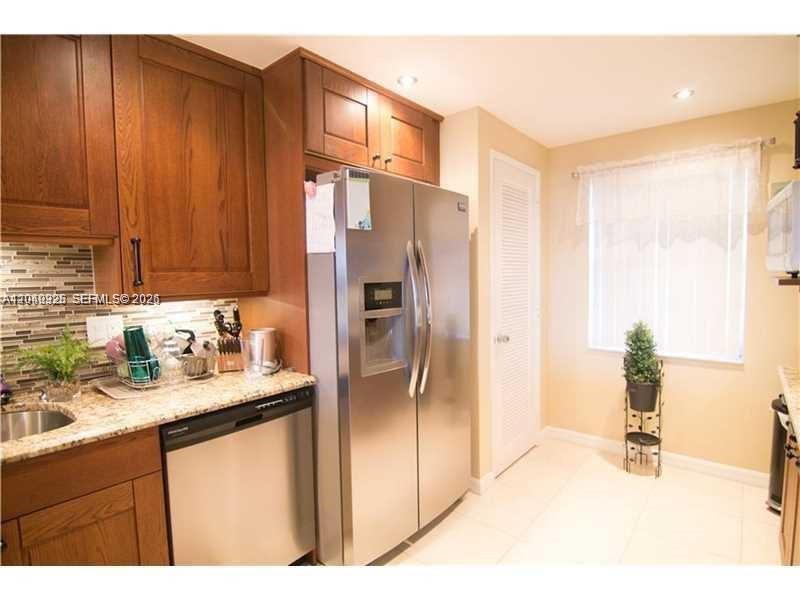 4030 W Palm Aire Dr # 505, Pompano Beach FL 33069 photo 2