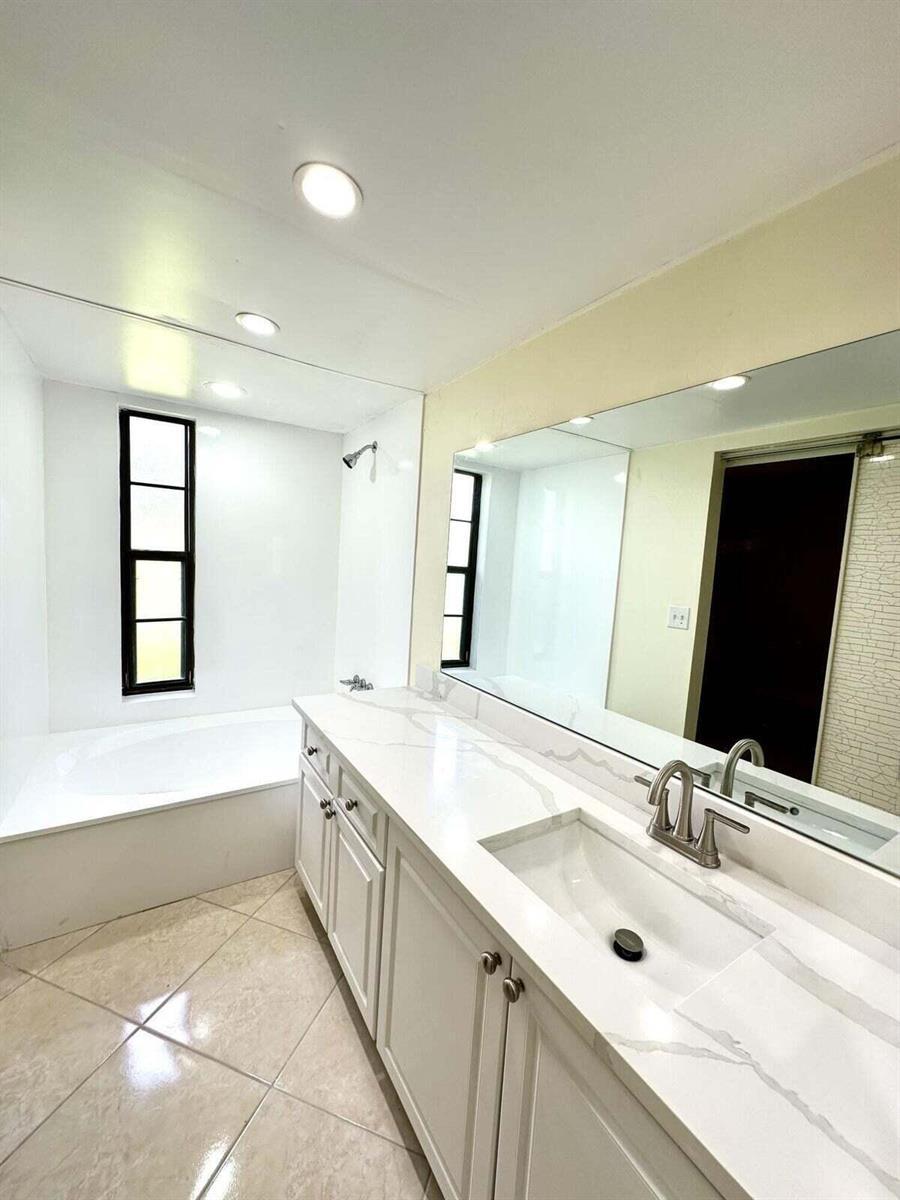 9440 SW 8th Street # 109, Boca Raton FL 33428 photo 5