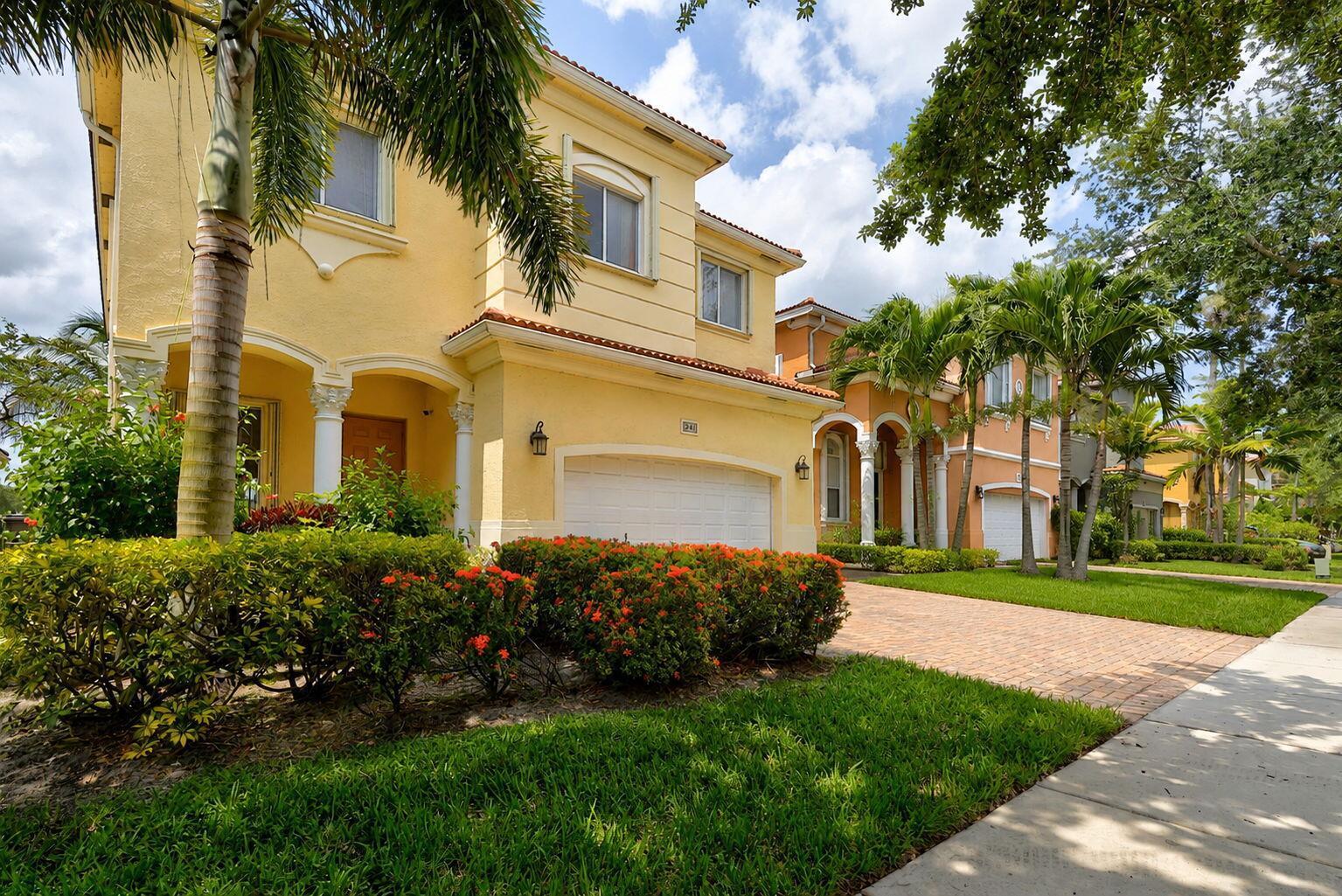 241 Gazetta Way, West Palm Beach FL 33413 photo 3