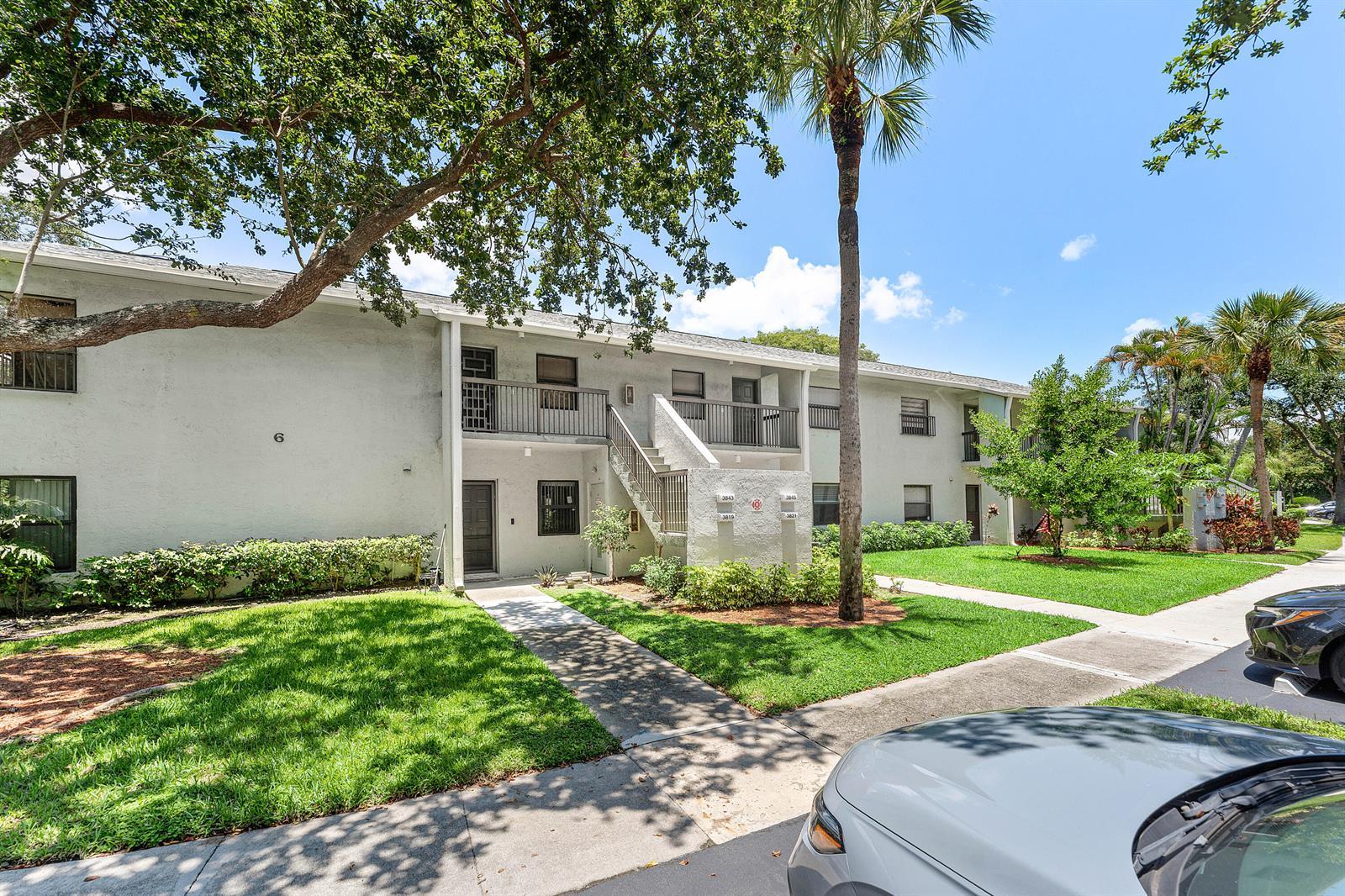 3821 Carambola Circle N # 2942, Coconut Creek FL 33066 photo 2