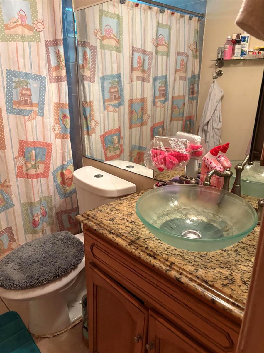 1126 SW Del Rio Boulevard, FL 34953 photo 3