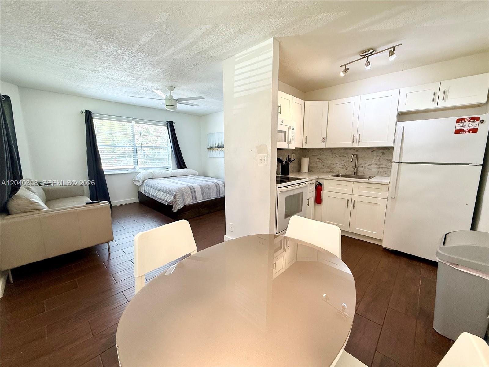 1415 SW 1st St # 1, Fort Lauderdale FL 33315 photo 4