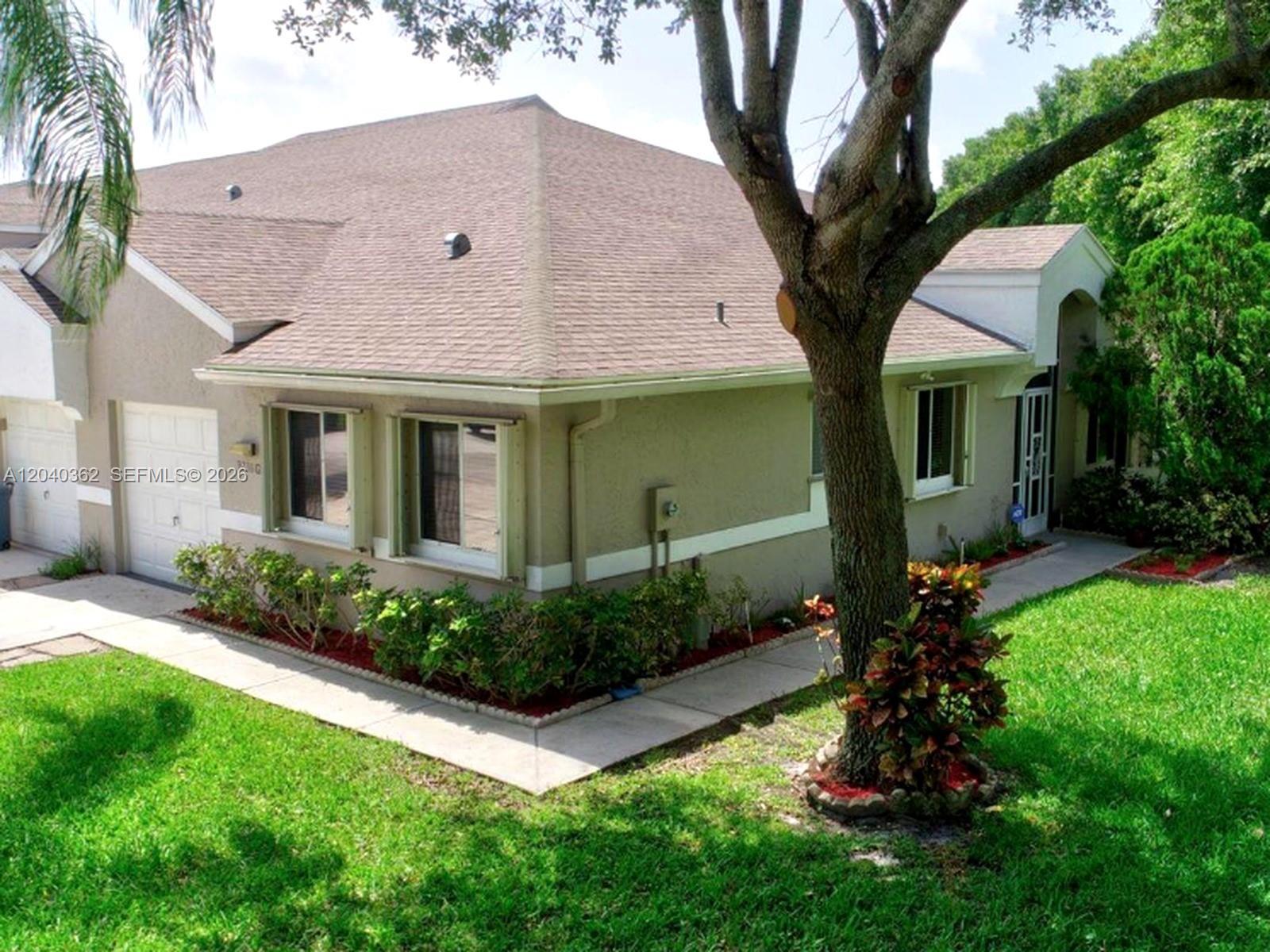 9238 Vineland Ct # G, Boca Raton FL 33496 photo 2