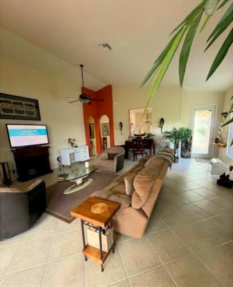 471 NW Lismore Lane, Port St. Lucie FL 34986 photo 4