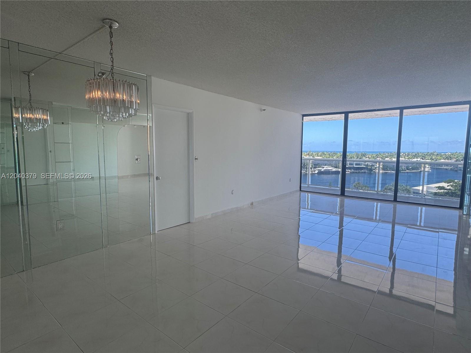 20505 E Country Club Dr # 835, Aventura FL 33180 photo 3