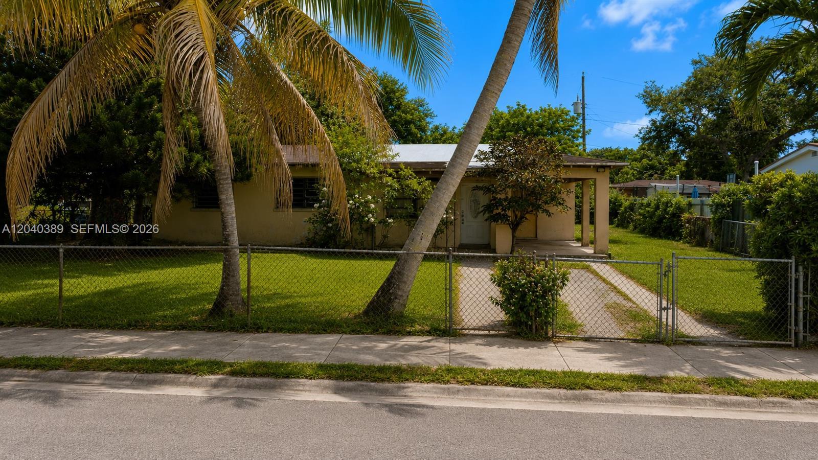 2950 NW 173rd Ter, Miami Gardens FL 33056