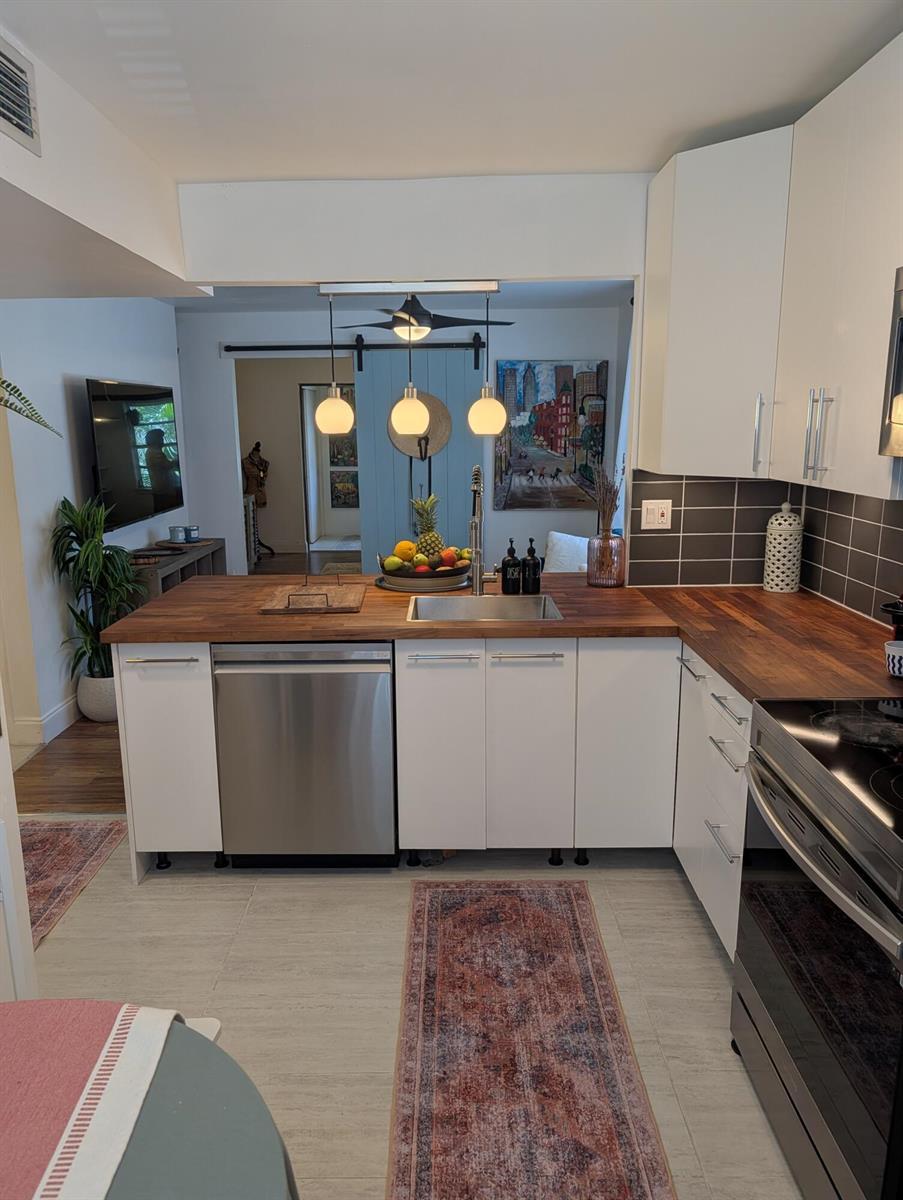 860 SE 6th Avenue # 212, Deerfield Beach FL 33441 photo 2