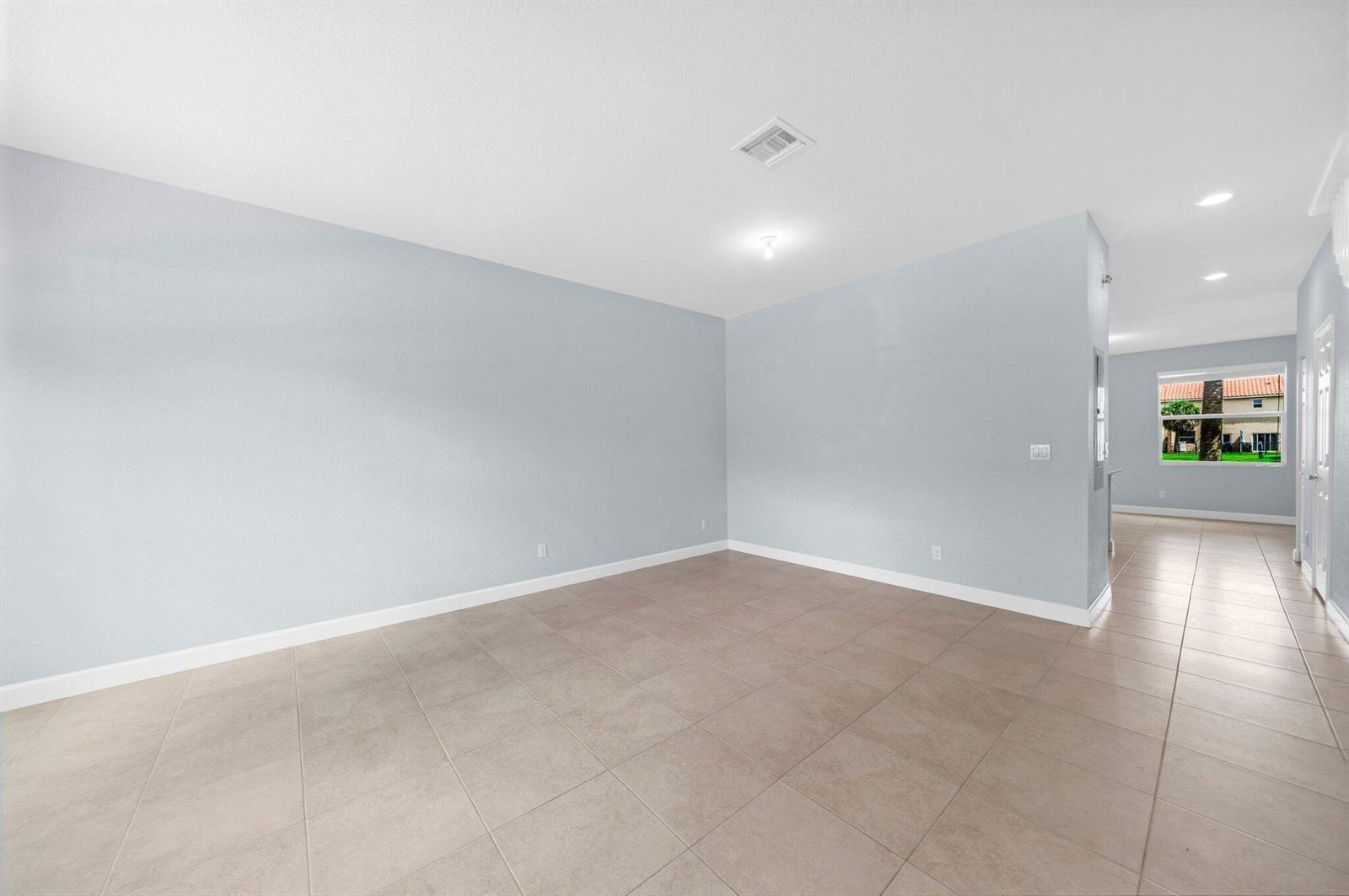 5271 Ashley River Road, West Palm Beach FL 33417 photo 5