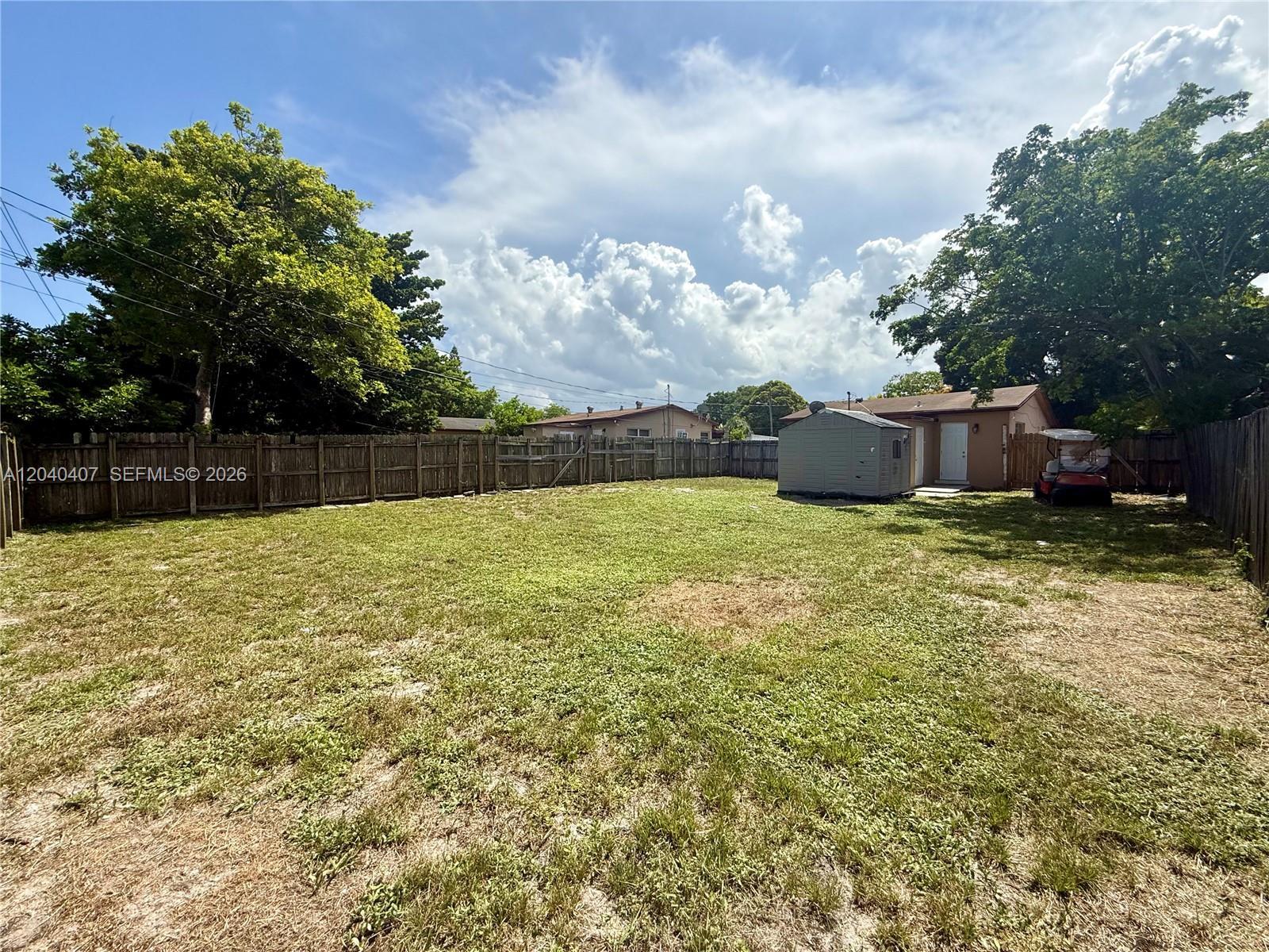 820 NW 4th Ave, Fort Lauderdale FL 33311 photo 2