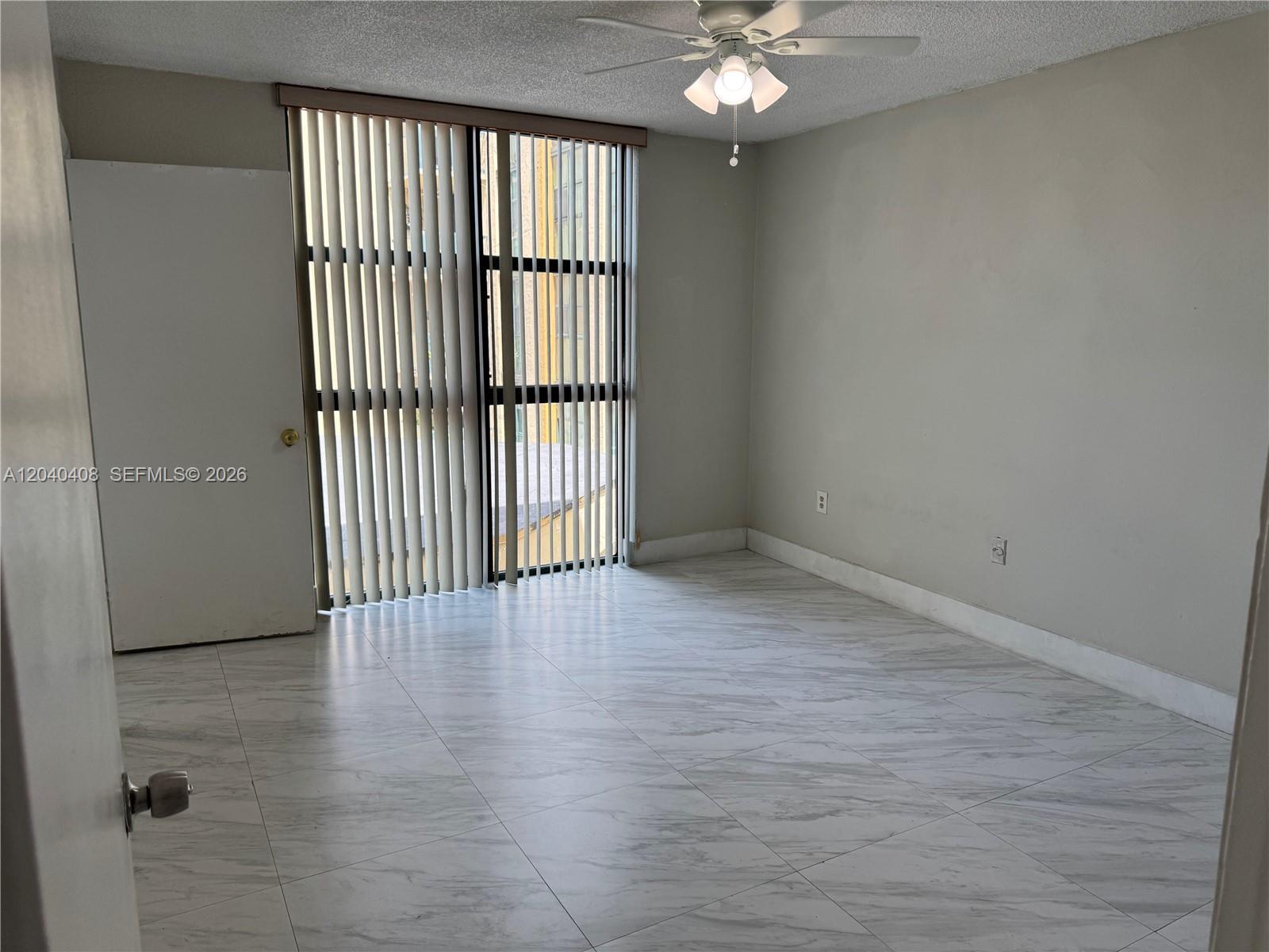 11800 SW 18th St # 4, Miami FL 33175