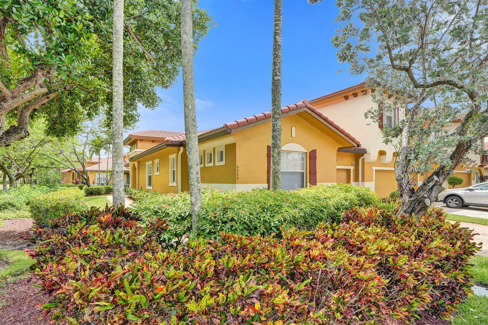 5779 NW 120th Avenue, Coral Springs FL 33076 photo 3