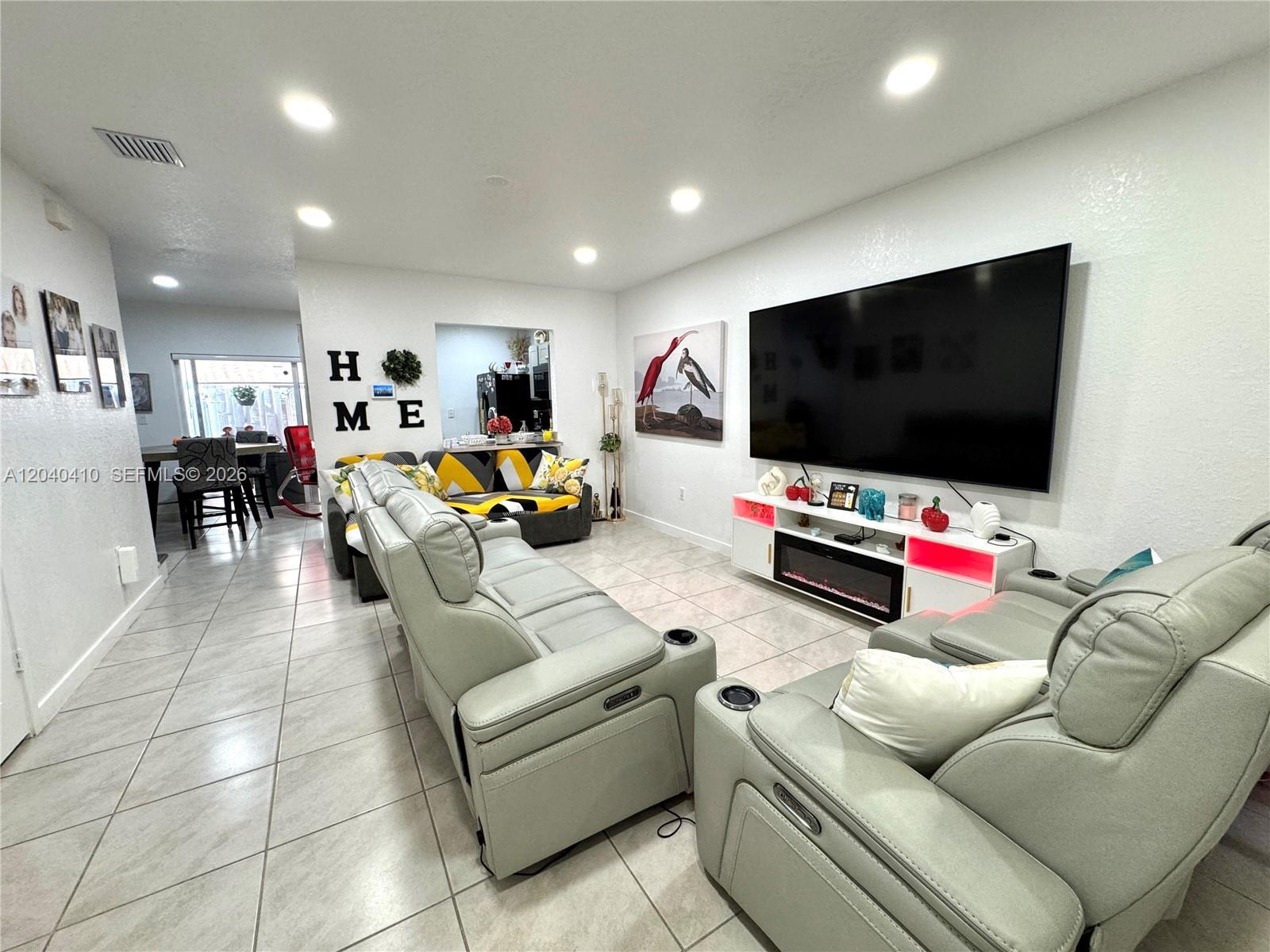 479 NE 5th Way # 479, Florida City FL 33034 photo 2