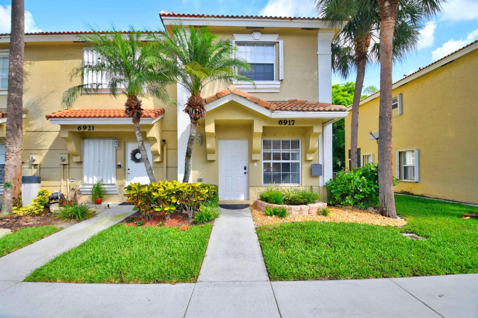 6917 Crooked Fence Drive, Lake Worth FL 33467