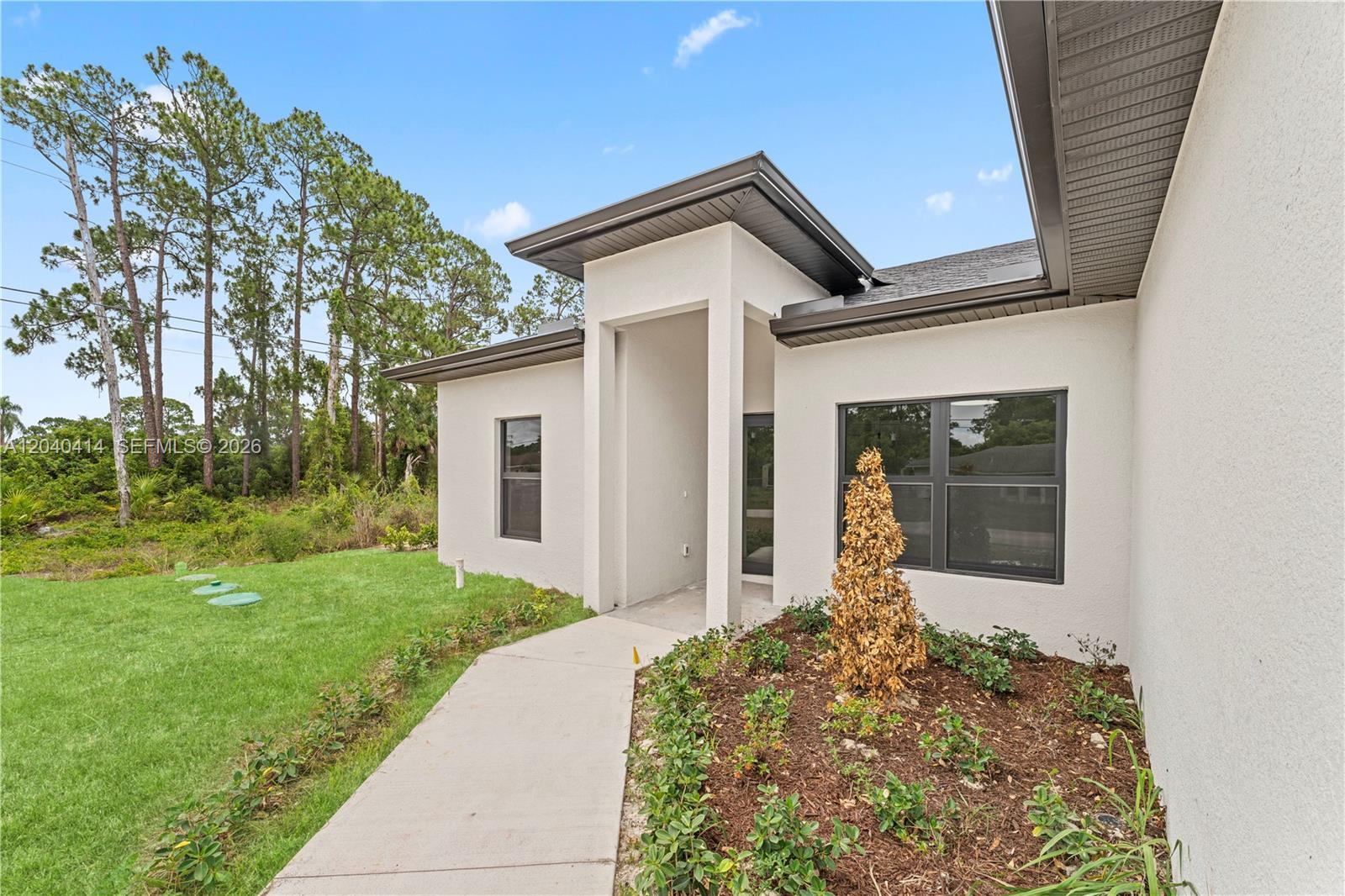 2602 E 2nd st, Lehigh Acres FL 33936 photo 3