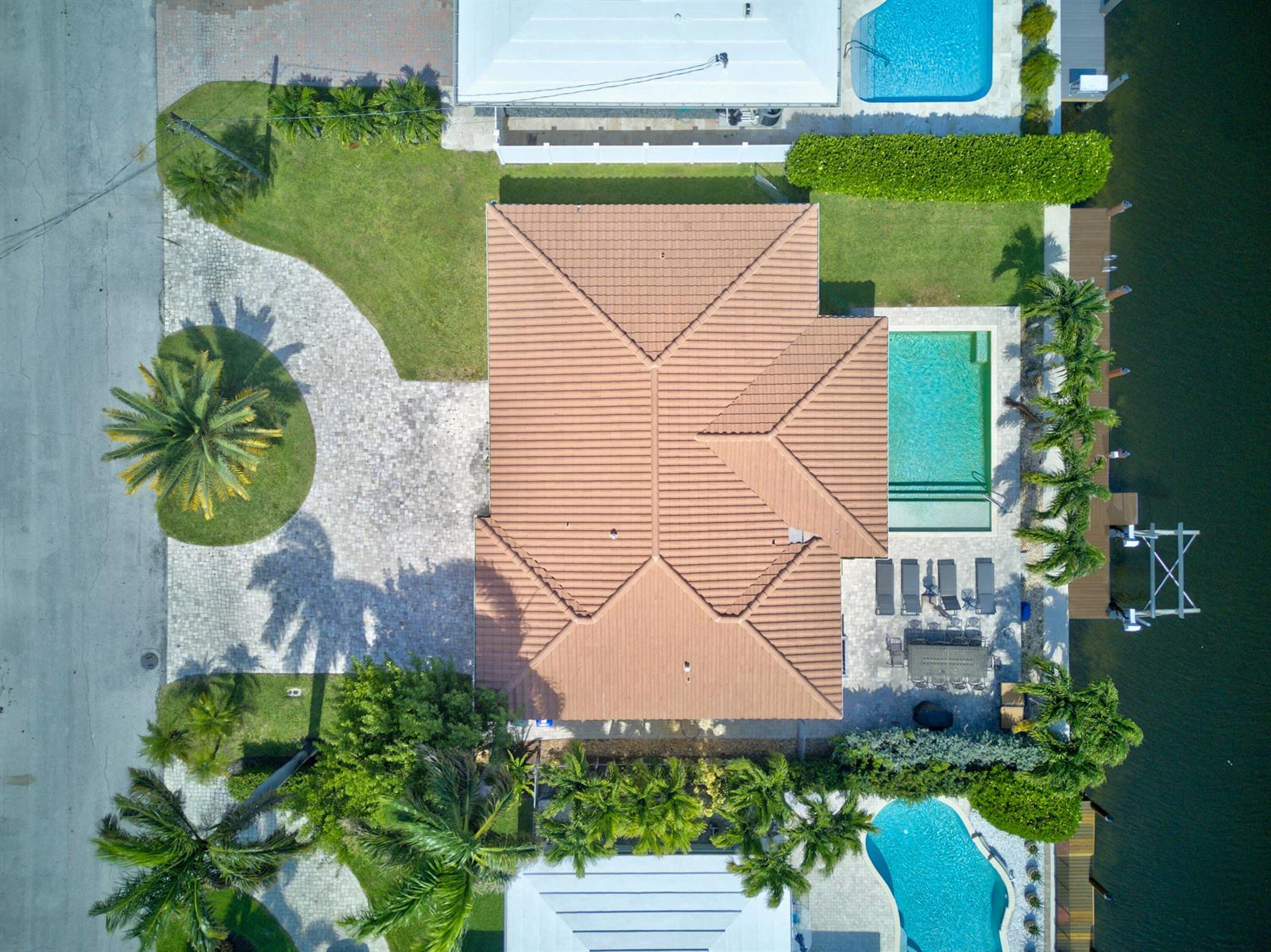 2542 SE 10th Street, Pompano Beach FL 33062 photo 3