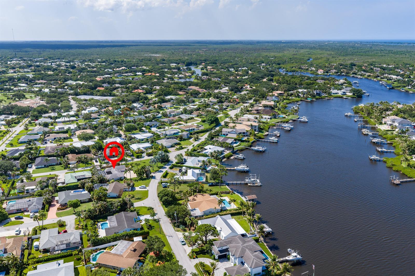 18 Saddleback Road, Tequesta FL 33469 photo 2