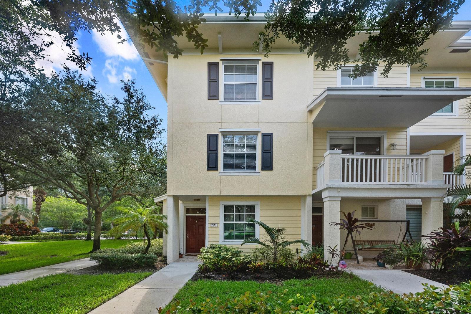 245 Murcia Drive # 201, Jupiter FL 33458 photo 2