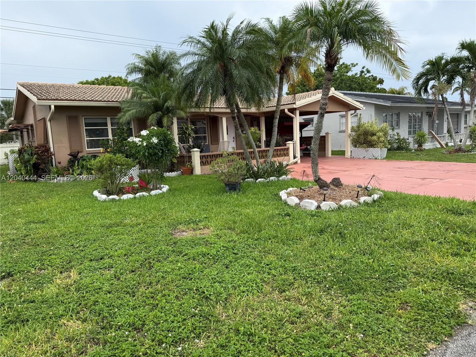 8600 NW 57th Ct, Tamarac FL 33321