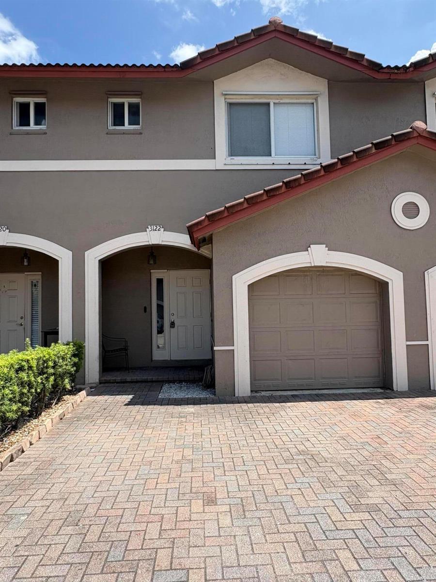 3122 Coral Ridge Drive, Coral Springs FL 33065 photo 2