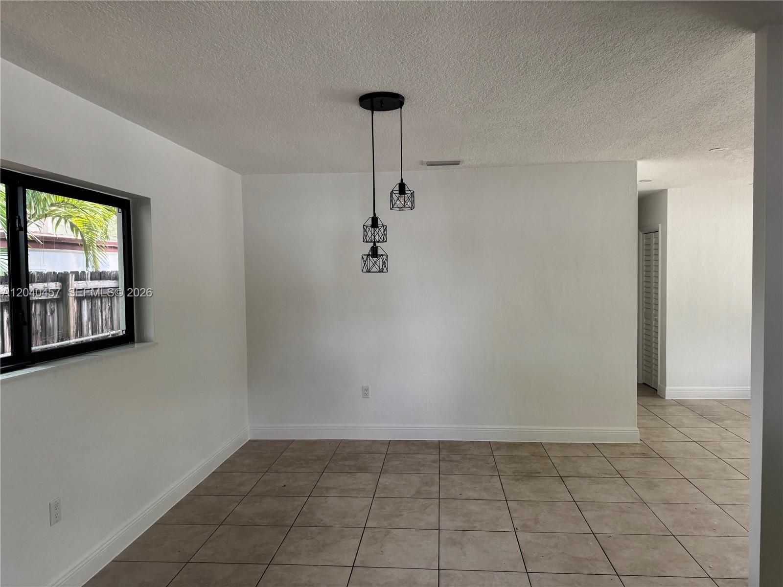 Hialeah, FL 33010 photo 5