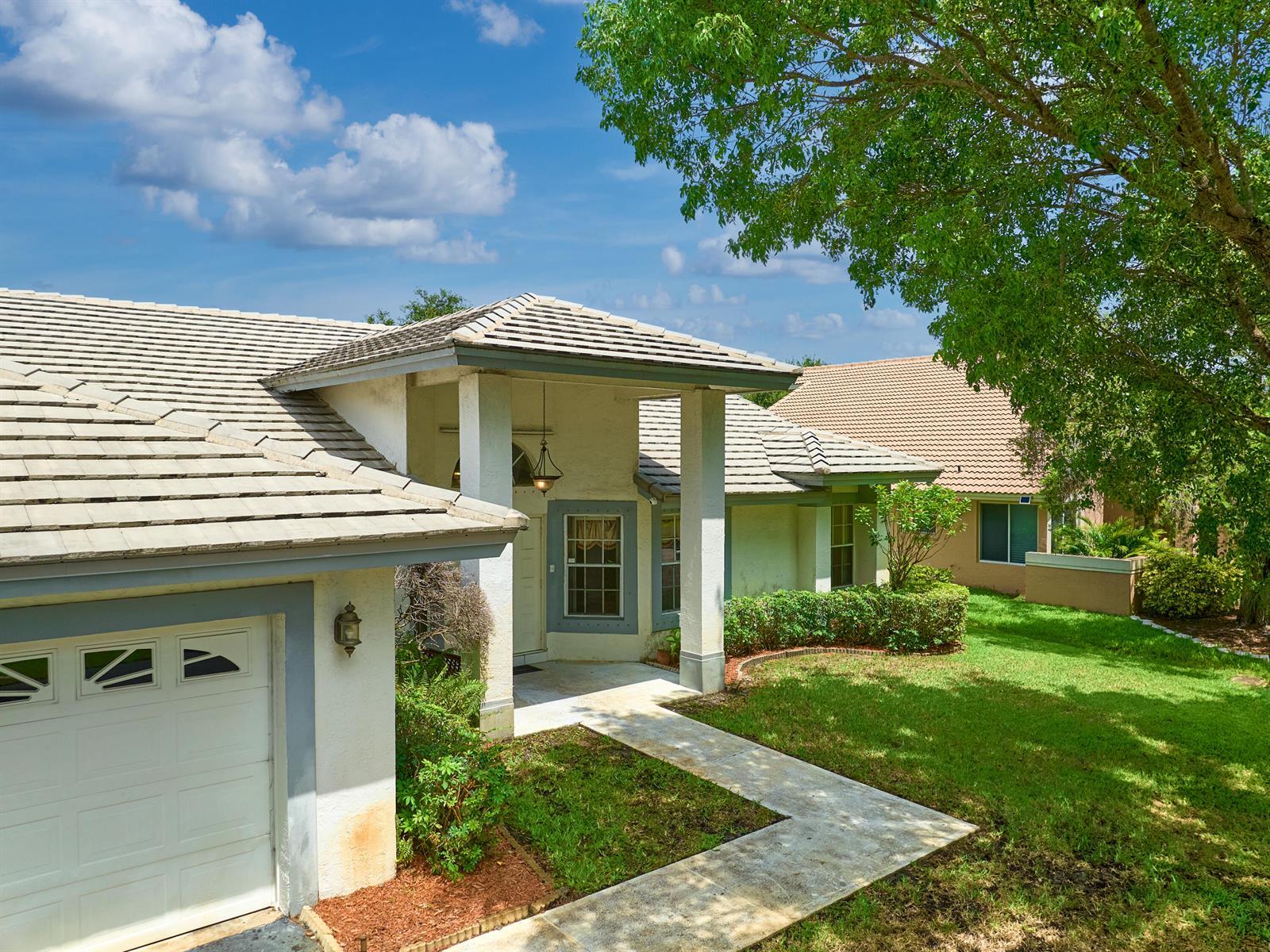 4610 NW 100th Way, Coral Springs FL 33076 photo 3
