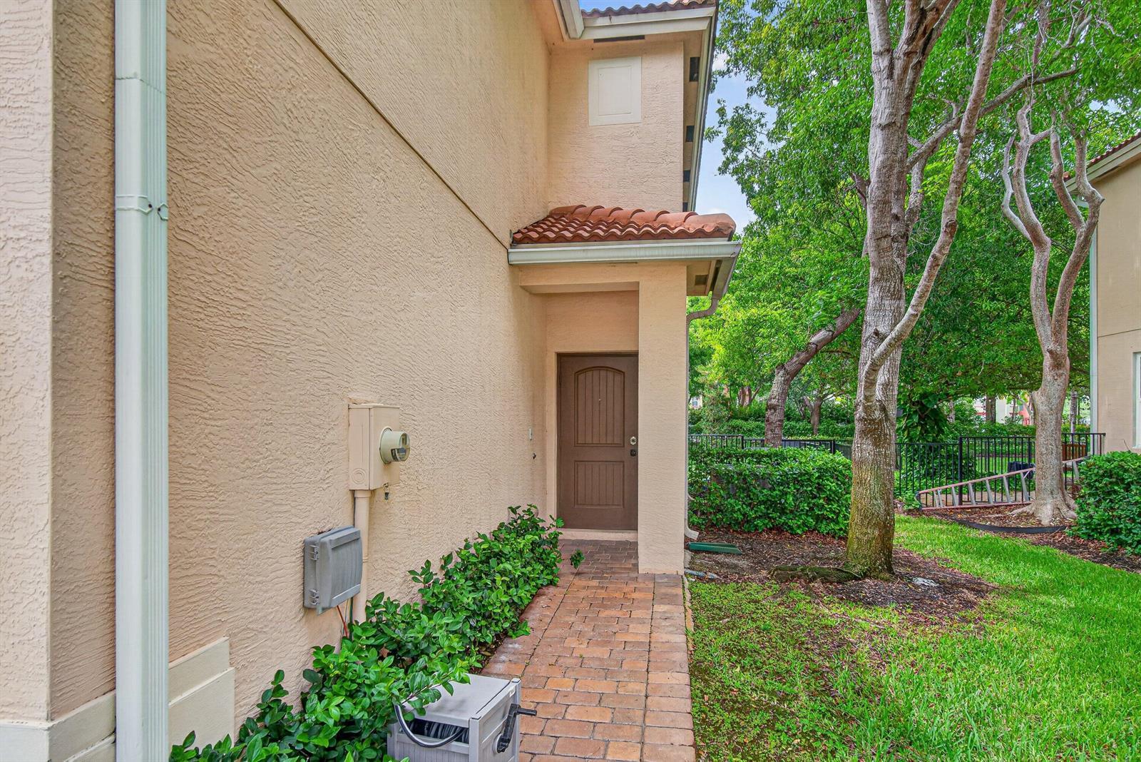6455 Azura Lake Road, Lake Worth FL 33463 photo 5