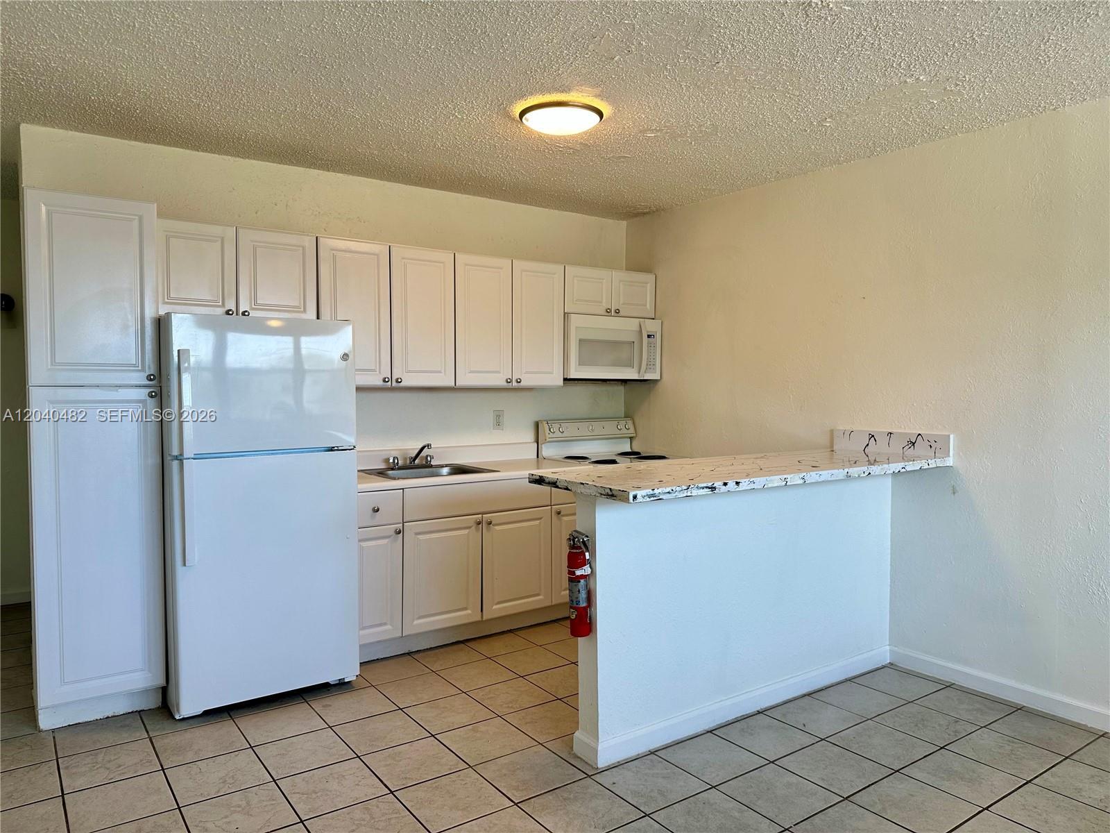 2987 NW 46th St # 5, Miami FL 33142 photo 2