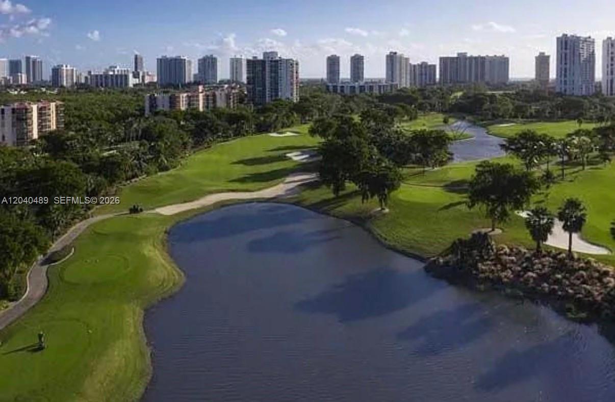 20500 W Country Club Dr # 109, Aventura FL 33180 photo 2