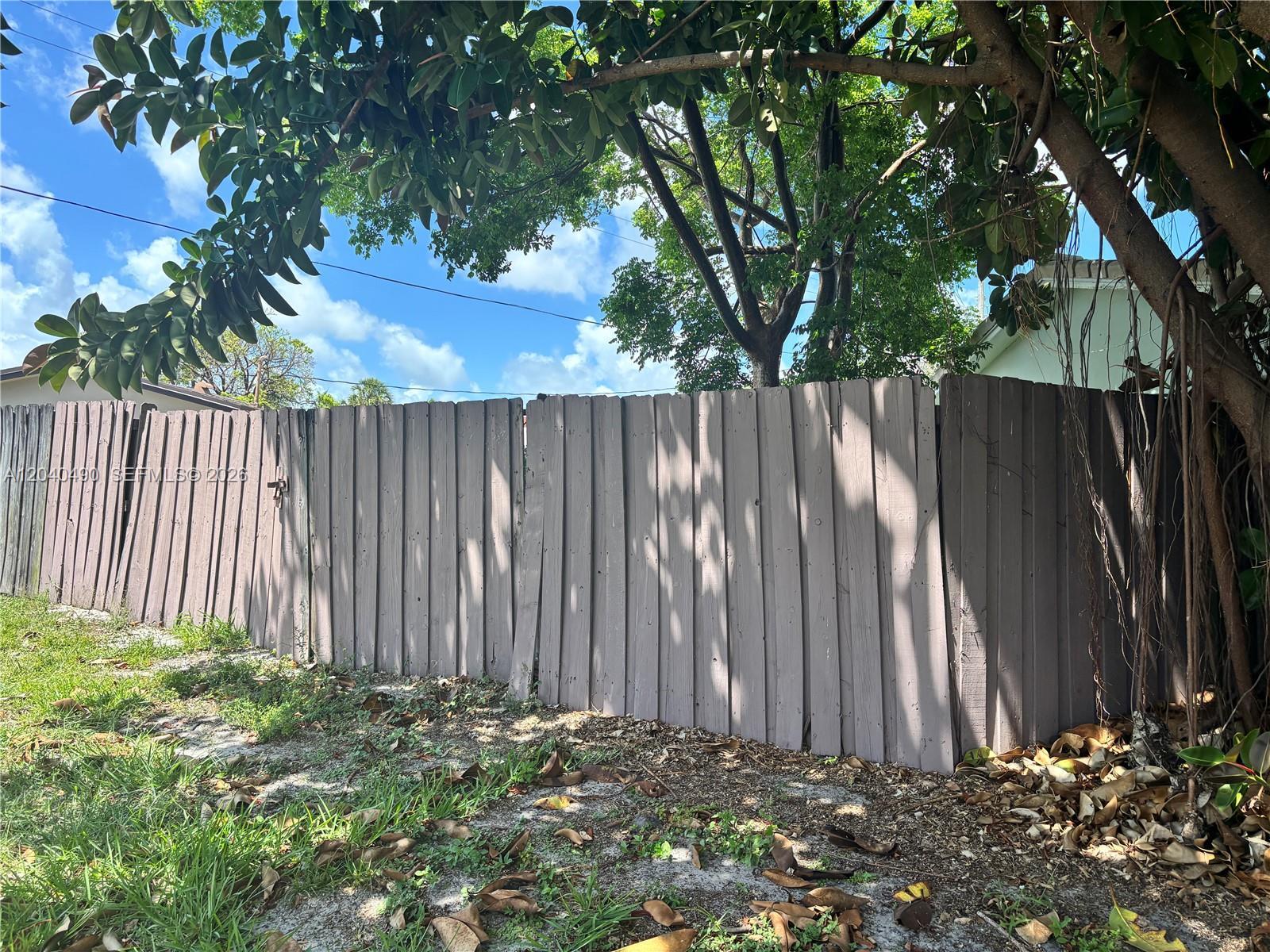4300 NW 9th Ct, Coconut Creek FL 33066 photo 4