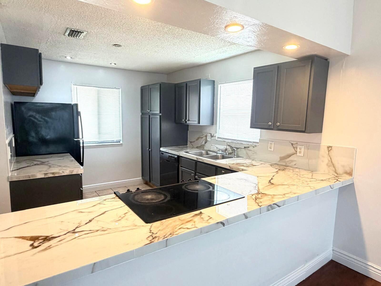 3808 Inlet Circle # 3808, FL 33463 photo 4