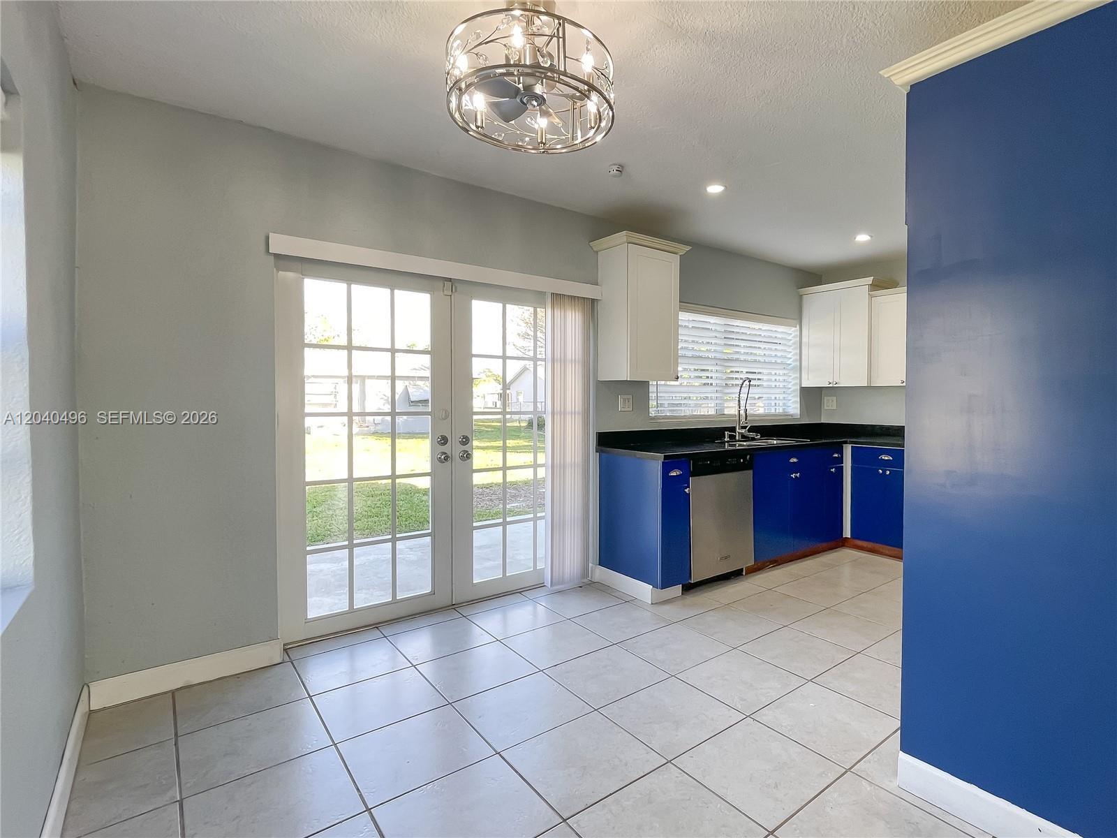 7006 NW 99th Way, Tamarac FL 33321 photo 4