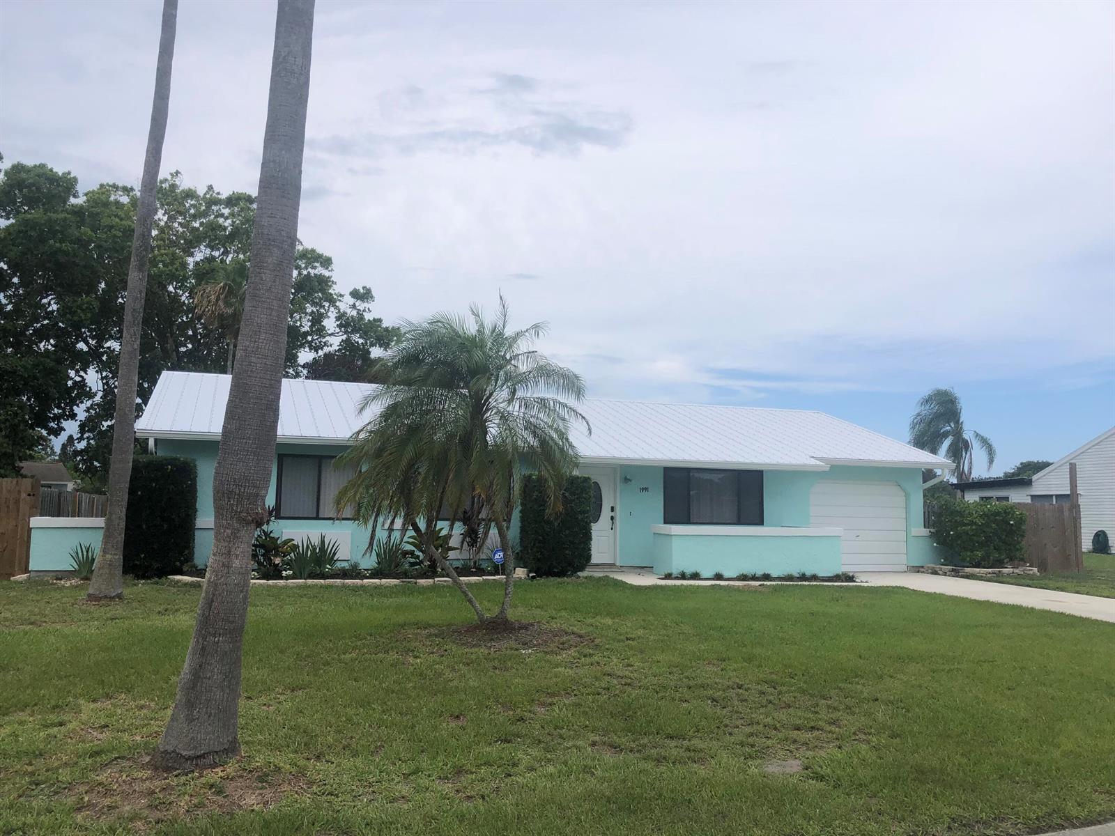 1991 SE West Dunbrooke Circle, Port St. Lucie FL 34952 photo 2