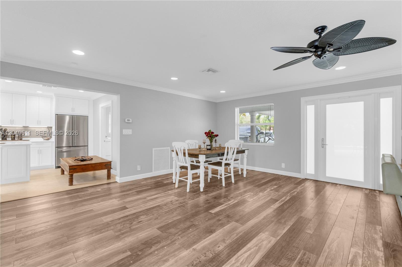 1405 SW 4th Ter, Pompano Beach FL 33060 photo 3
