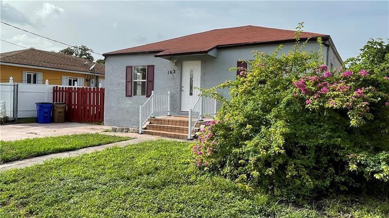 163 SW 5th Street, Deerfield Beach FL 33441 photo 4