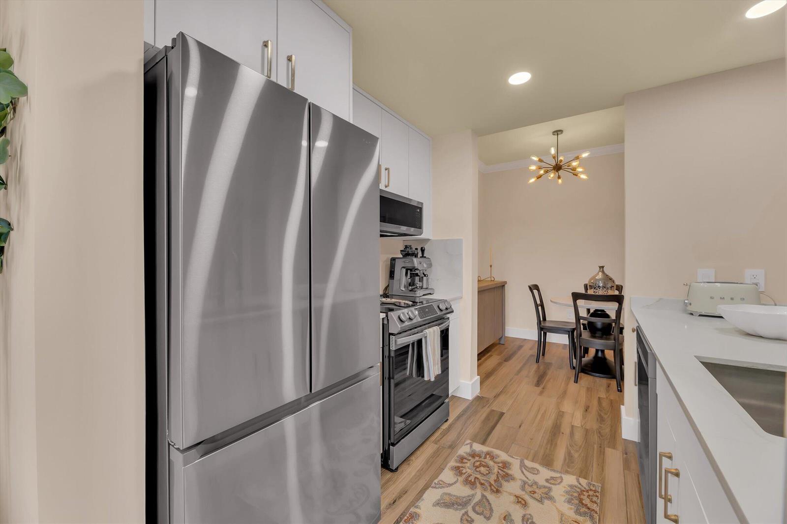 533 NE 3rd Avenue # 512, Fort Lauderdale FL 33301 photo 4