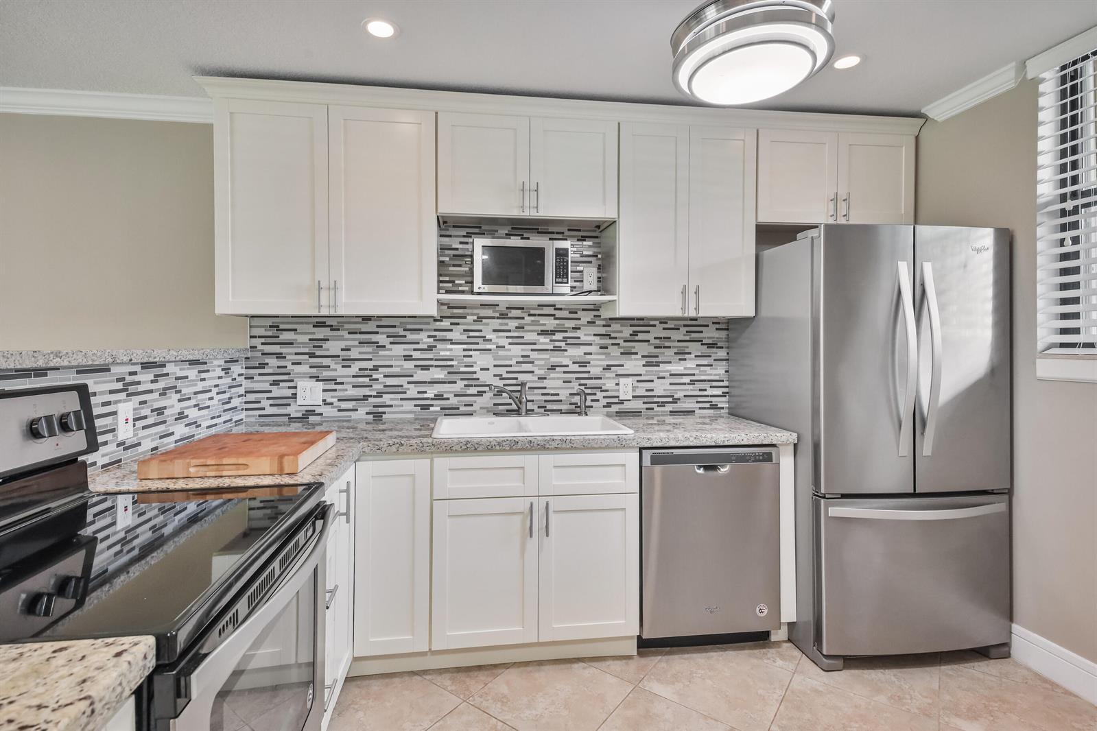 4381 Trevi Court # 106, Lake Worth FL 33467 photo 3