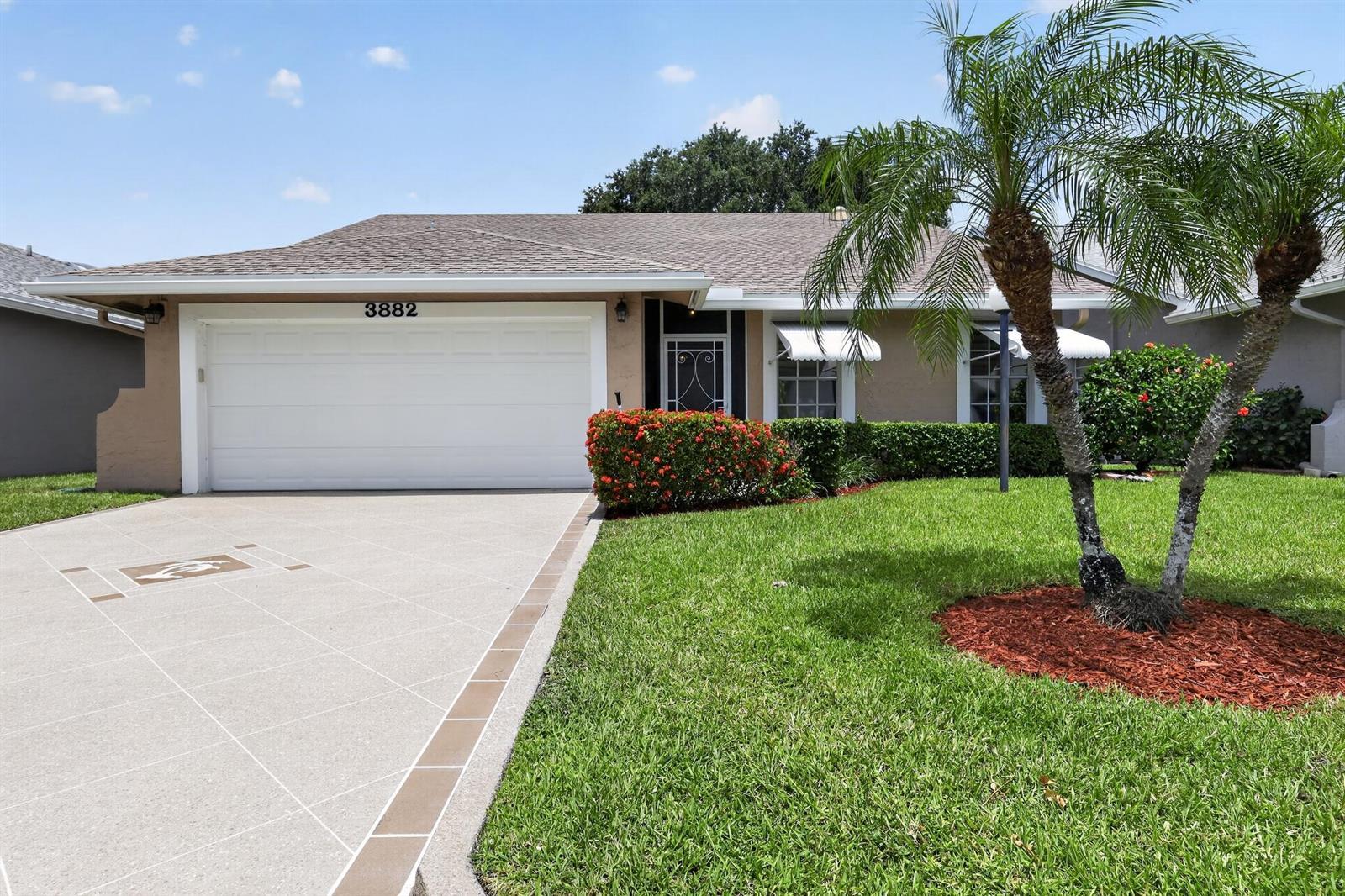 3882 Dafilee Circle, West Palm Beach FL 33417 photo 2