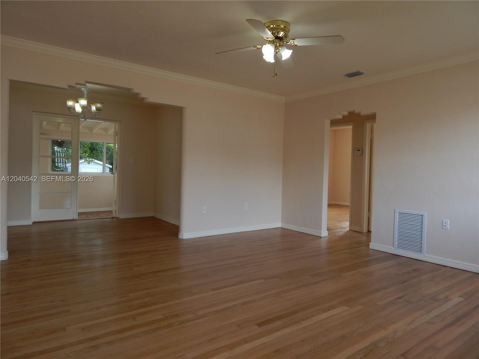 1841 SW 37th Ave, Miami FL 33145 photo 4