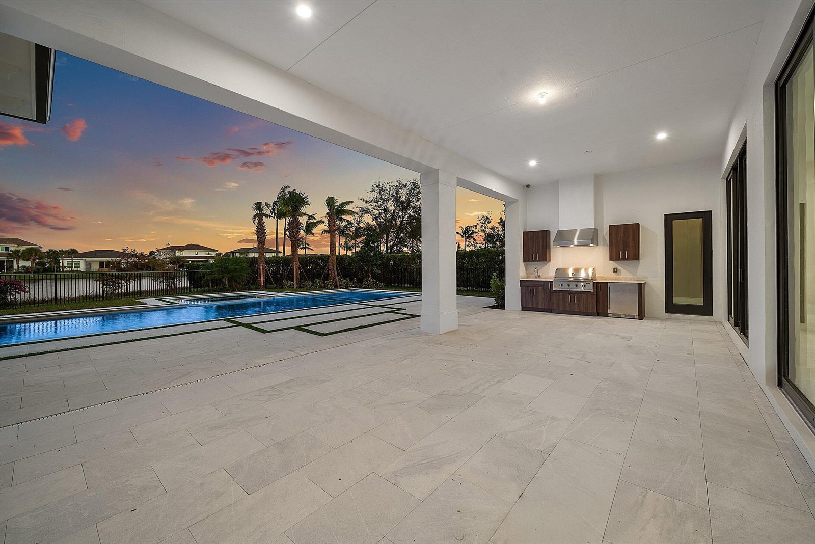 9109 Coral Isles Circle, Palm Beach Gardens FL 33412 photo 4