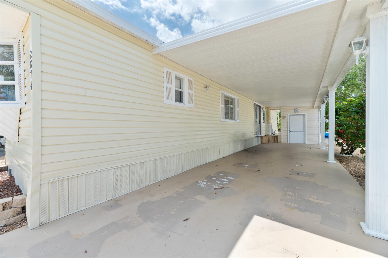 2874 SW 58th Street, Fort Lauderdale FL 33312