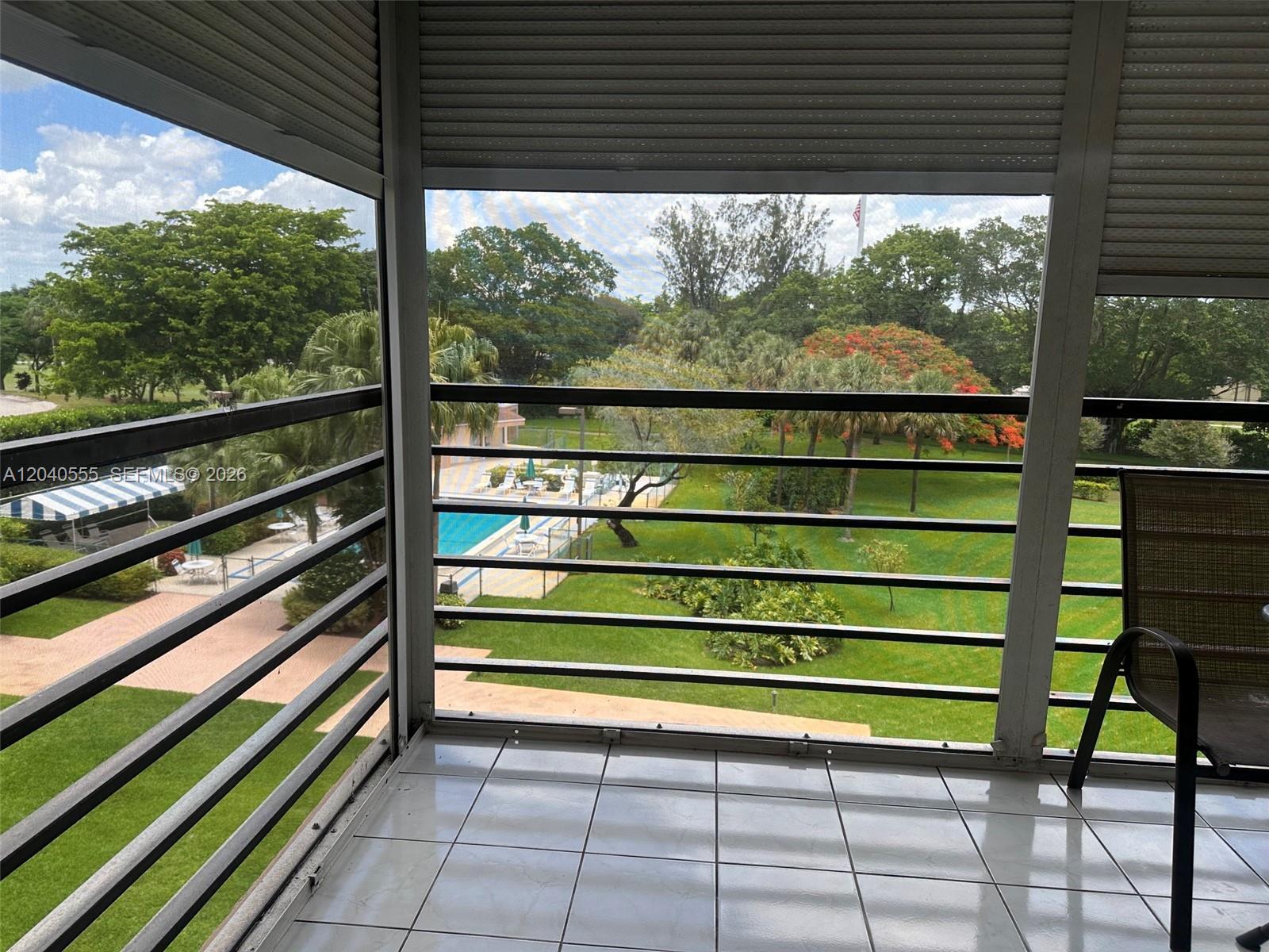 900 Saint Charles Pl # 407, Pembroke Pines FL 33026 photo 2