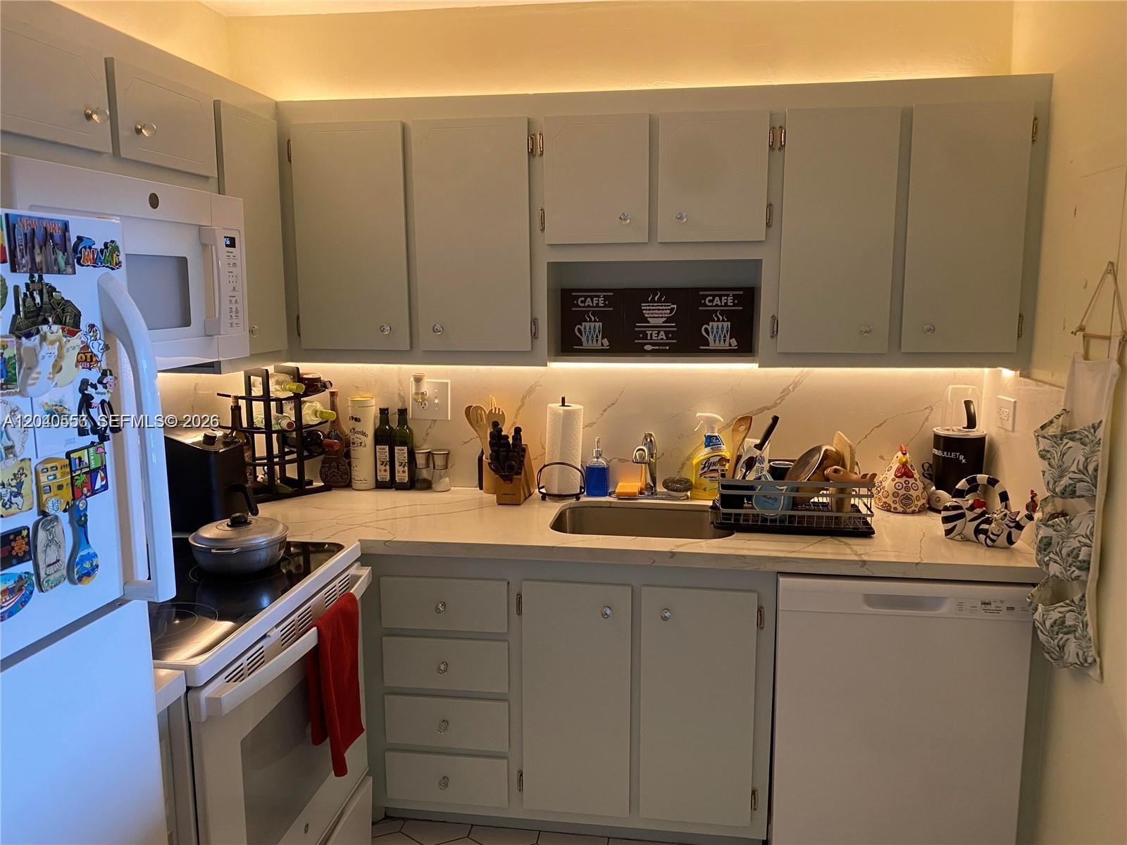 1465 NE 123rd St # 409, North Miami FL 33161