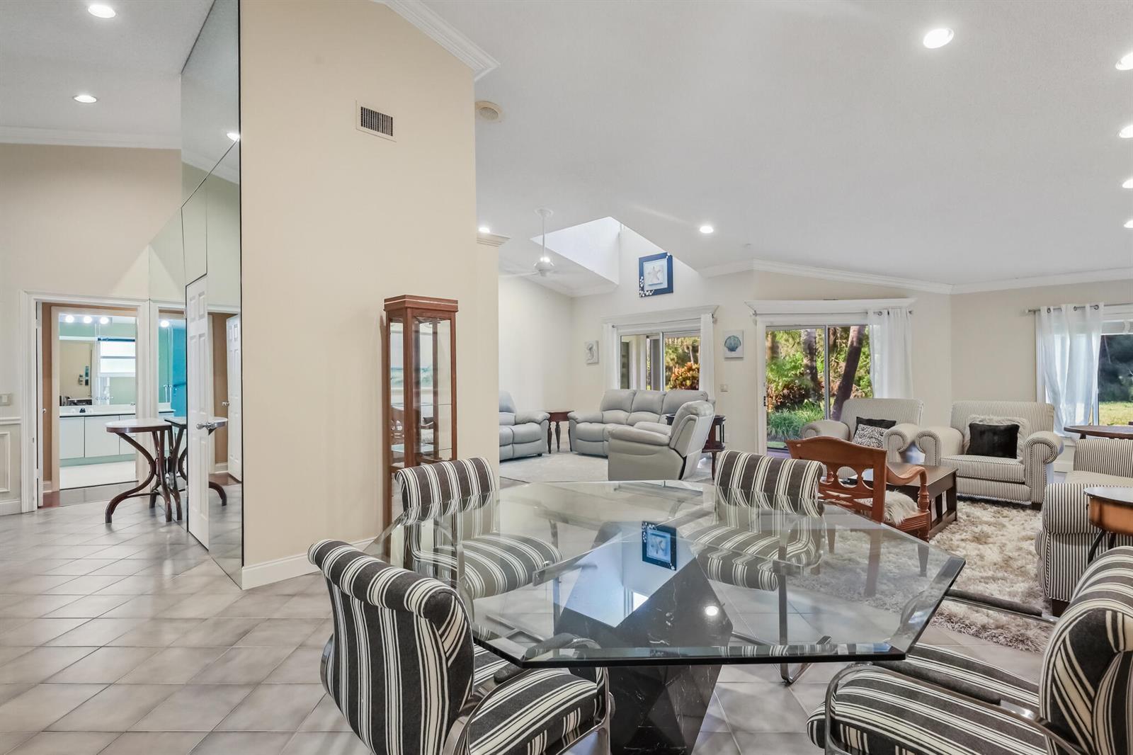 4738 Fountains Drive S, Lake Worth FL 33467 photo 5